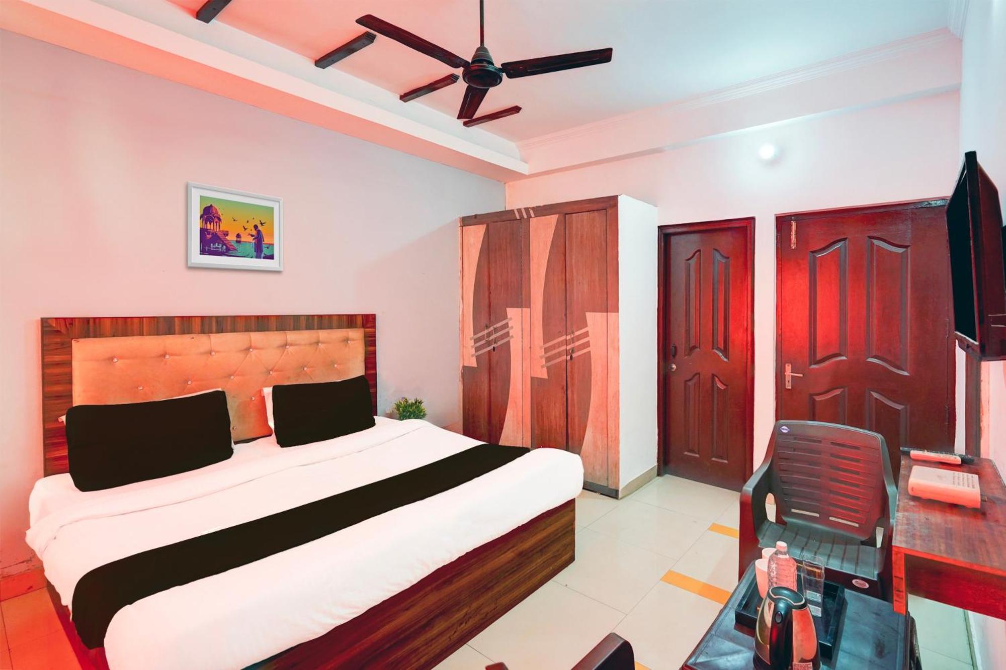 Super Hotel O Palm Dehradun Exterior photo